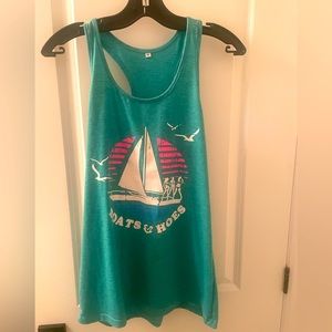𝅺Boats And Hoes - Graphic tank - size medium